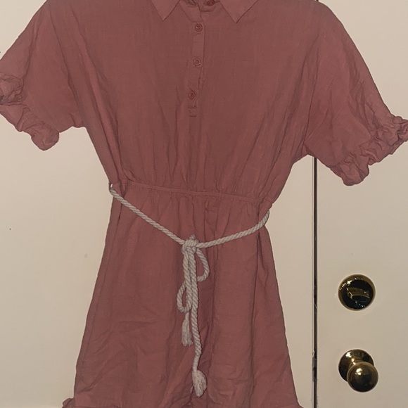 Short Pink Beach Dress With A Robe Tie Around It - Picture 1 of 2